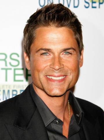 9779_rob-lowe