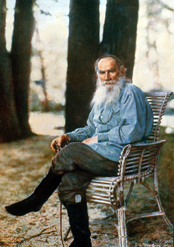 Leo Tolstoy in Yasnaya Polyana, 1908.